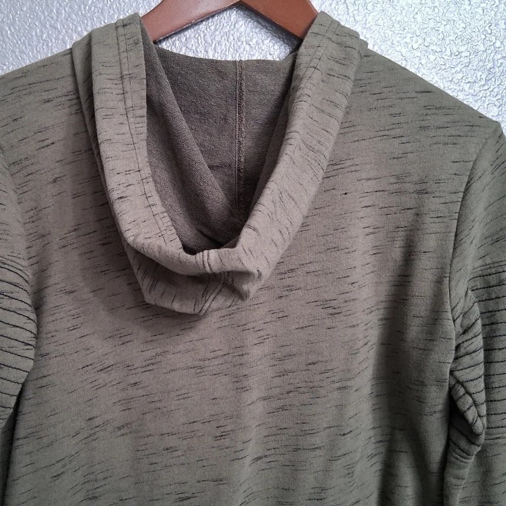 Olive Heathered Lightweight Jacket With Hood   Size L